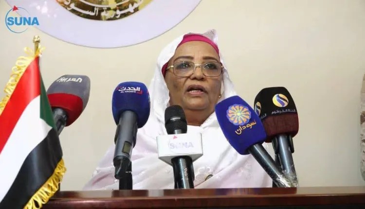 النائب العام تلوح بملاحقة كل من أجرم في حق الوطن