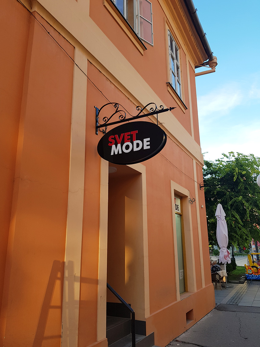 dvostrane-reklame-svet-mode