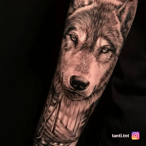 Idee Significato Tatuaggio Lupo E Luna Aggiornamento