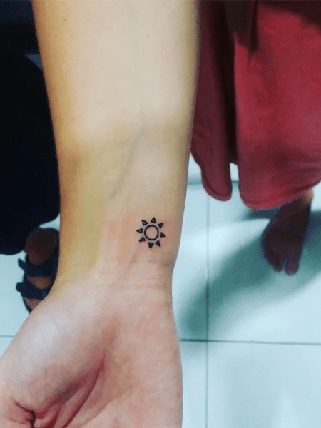 20 Tatuaggi Femminili Con Il Sole - Tatuaggistyle.it 600_x_450_png