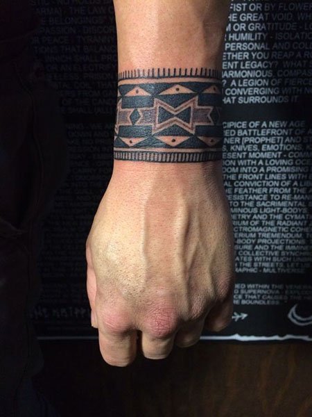25+ Nuovi Tatuaggi Piccoli Per Gli Uomini: Consigli E Modelli! - Tatuaggistyle.it 600_x_450_jpg