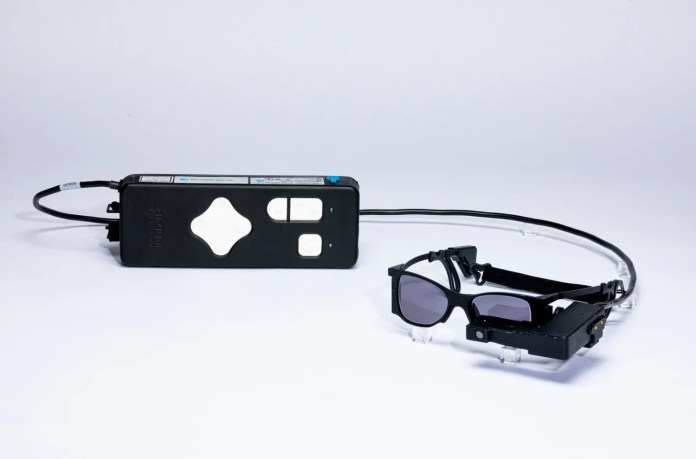 Blind patients regain sight with electronic eye implant, WhatsApp usernames coming soon