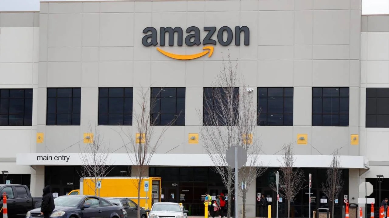 Amazon, Nuovo Deposito A Catania Con 100 Posti Di Lavoro A Tempo Indeterminato - Techpost.it 720_x_1280_jpg