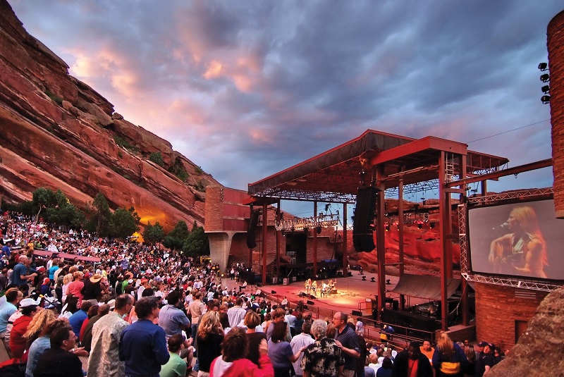 Don't miss your chance to see the piano guys at red rocks amphitheater on tuesday 20th august 2019! What It S Like Seeing A Concert In Colorado S Legendary Red Rocks Amphitheatre