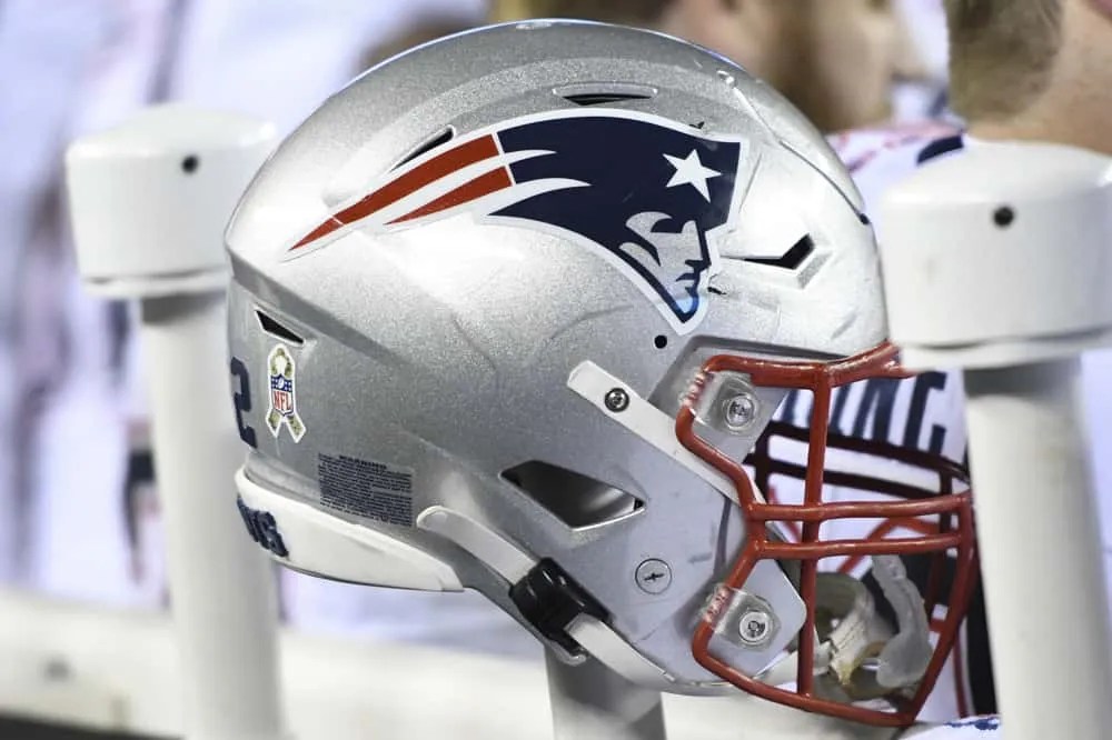 Patriots WR Is Going Viral For Wild Boat Party Patriots WR Is Going Viral For Wild Boat Party