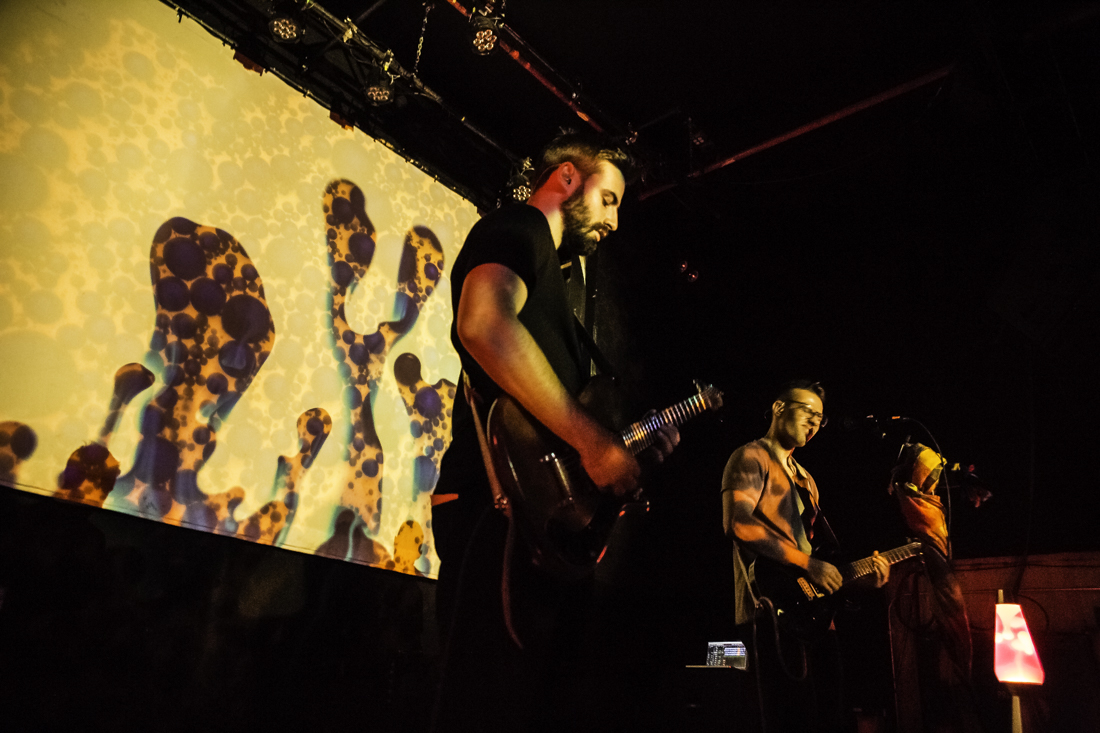 Our artist availability is limited and chosen at our discretion. Review/Photos: Slenderbodies @ Rough Trade | TheWaster.com