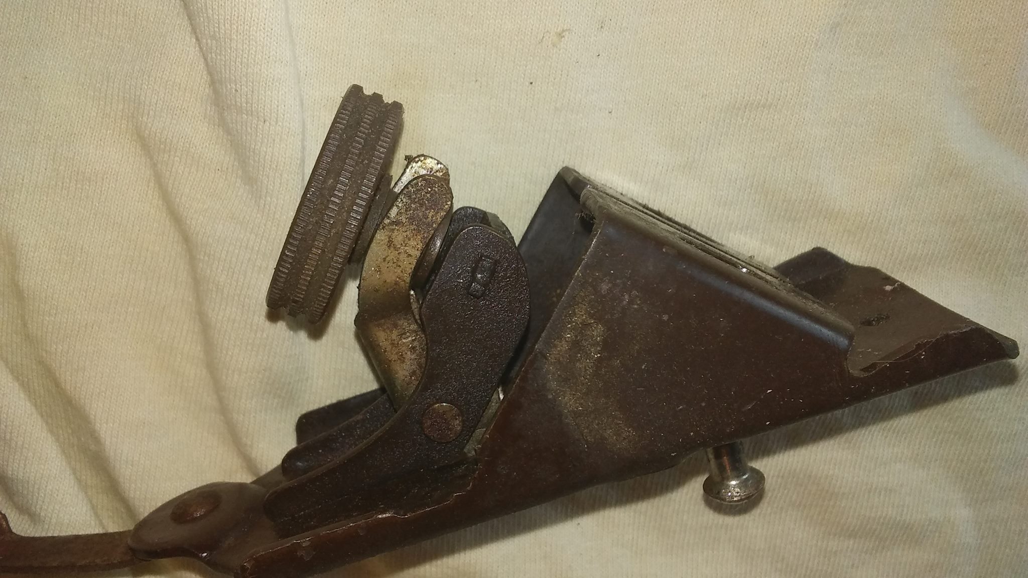 Who Made the Pressed Steel Frog Bench Planes. TimeTestedTools