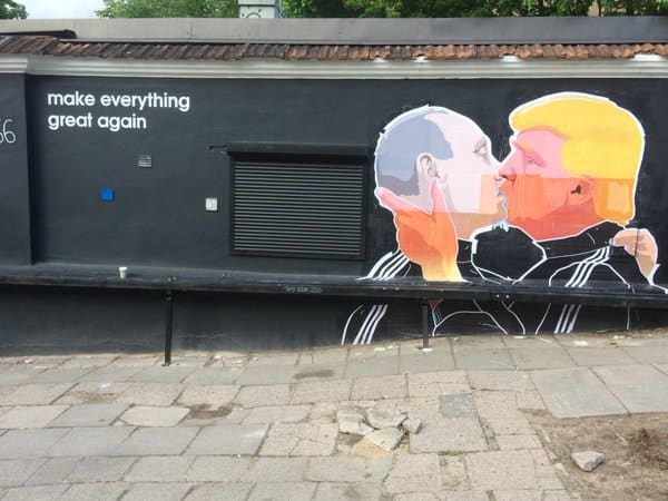 Mural Of Donald Trump And Vladimir Putin Kissing Goes Viral Video Towleroad Gay News