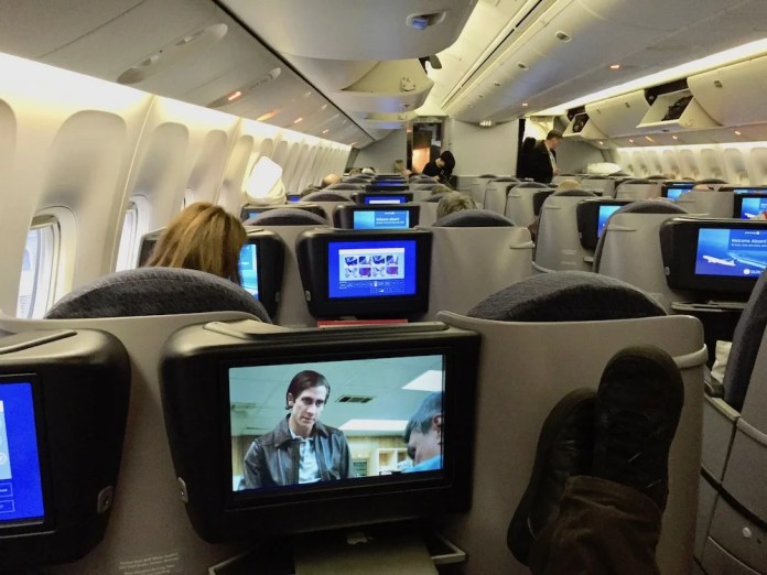 How to respond when someone asks you to switch seats on a plane