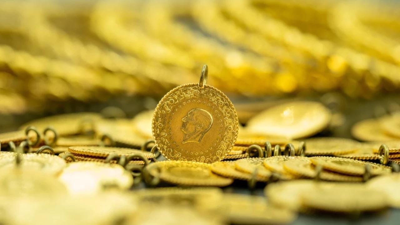ارتفاع أسعار الذهب لا يحمل أخبارا مفرحة… إلى ماذا يشير؟ ارتفاع أسعار الذهب لا يحمل أخبارا مفرحة… إلى ماذا يشير؟