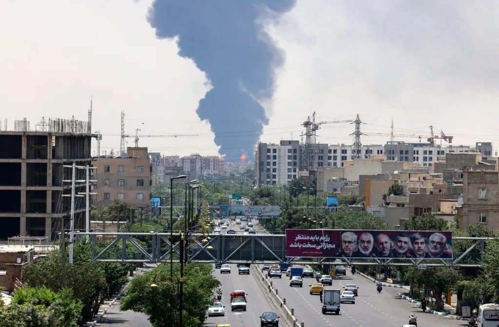 ضباب الحرب وعمليات العلم المزيف
