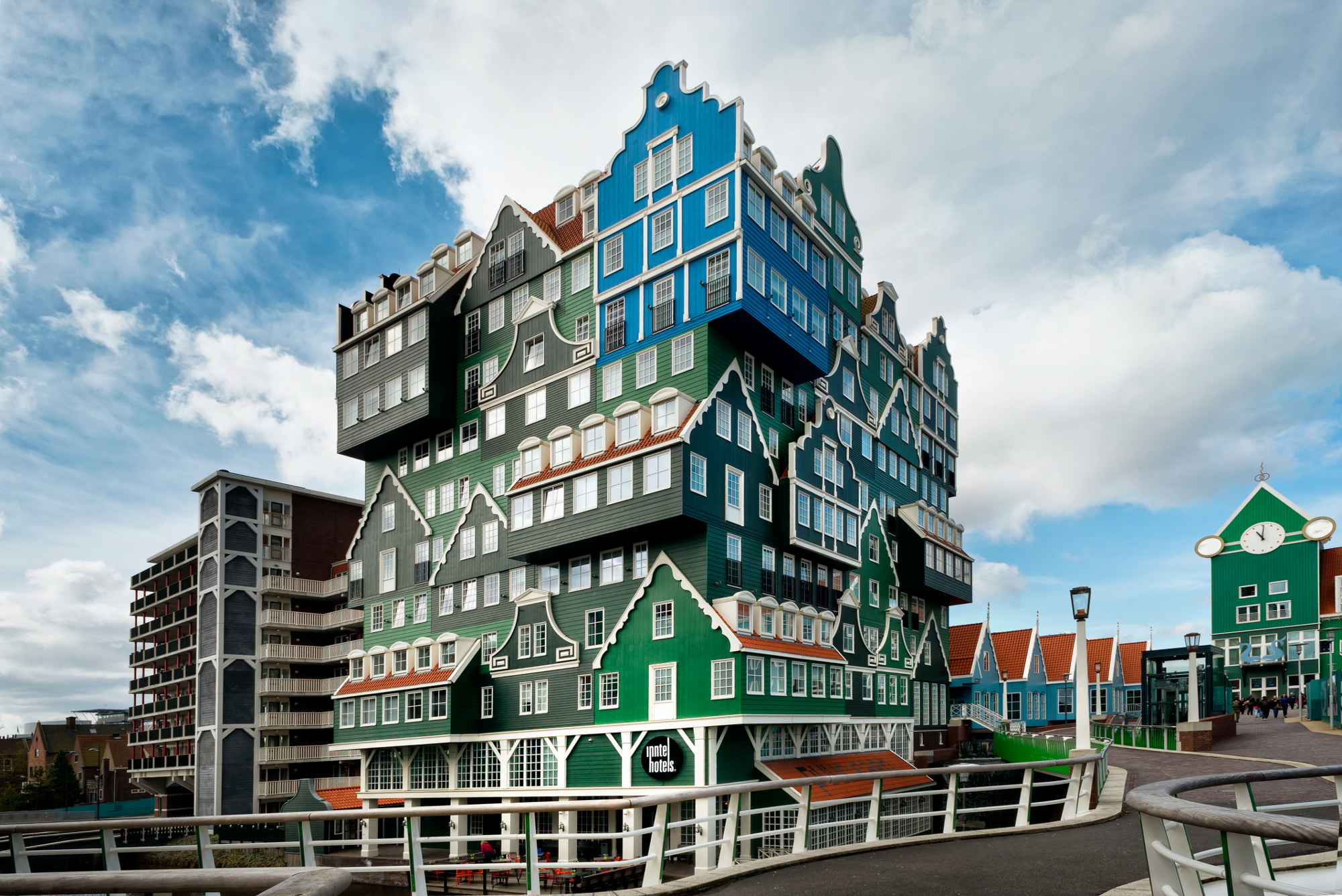Located in the centre of amsterdam, budget hotel tourist inn offers fast access to anne frank house . Amsterdam Kurztrip der besonderen Art: 2 Tage im mega