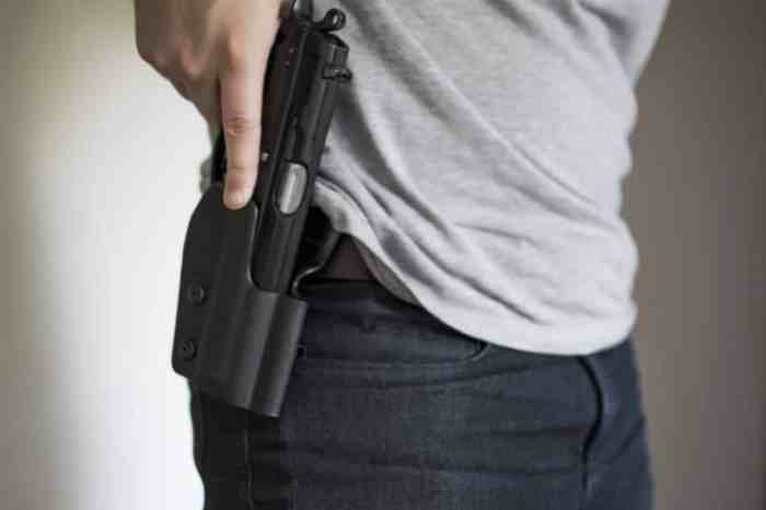 Trail carry of a gun