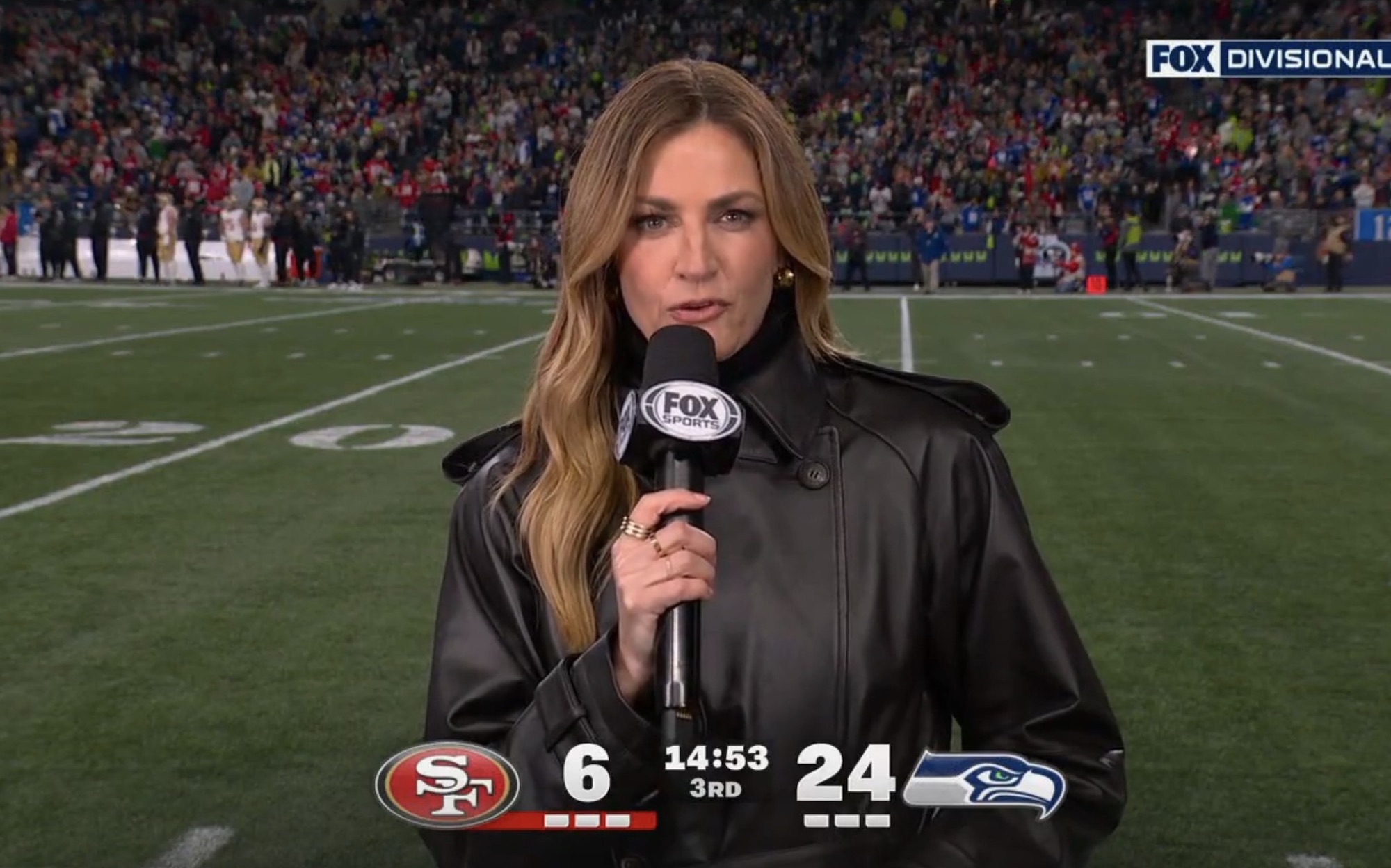 Erin Andrews Swaps Faux Fur Coat for Leather at 49ers vs. Seahawks Game