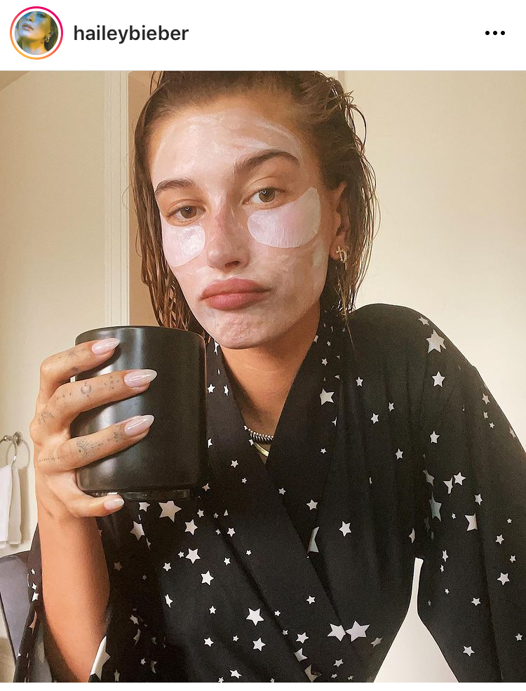 Giulia De Lellis Ha Un Nuovo Tatuaggio Sulla Mano Come Hailey Bieber 985_x_750_jpg