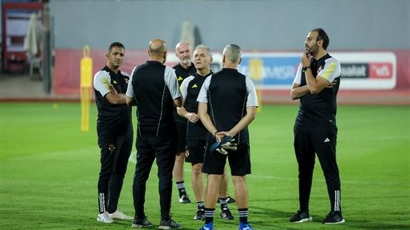 اتحاد الكرة يعلن رسوم توثيق الأجهزة الفنية بالموسم الجديد
