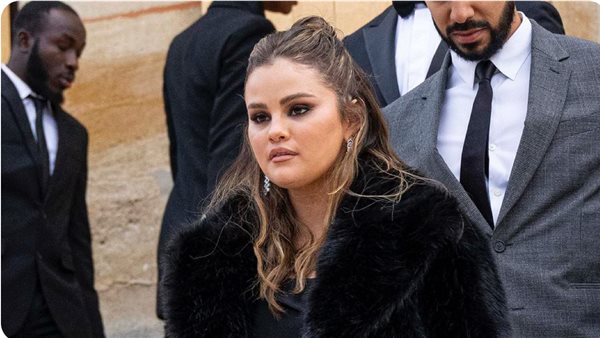 هجوم على سيلينا جوميز بسبب حضورها فرح صديقها الإسرائيلي (فيديو)