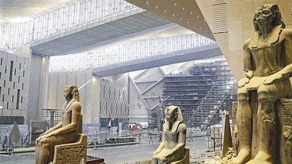 السياحة والآثار تفتح الدرج العظيم بالمتحف المصري الكبير للزيارة لأول مرة غدا 