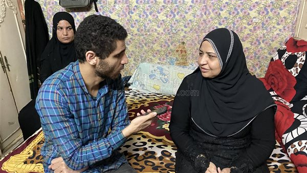 تفاصيل غدر الأشقاء الأربعة بصديقهم لإنهاء حياته بشبرا، ووالدتهم لأم الضحية: تعالي خدي جثة ابنك (فيديو)