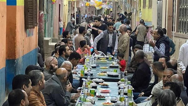 بحضور 1200 شخص، قرية الشوبك بشبين القناطر تنظم إفطارا جماعيا (صور)