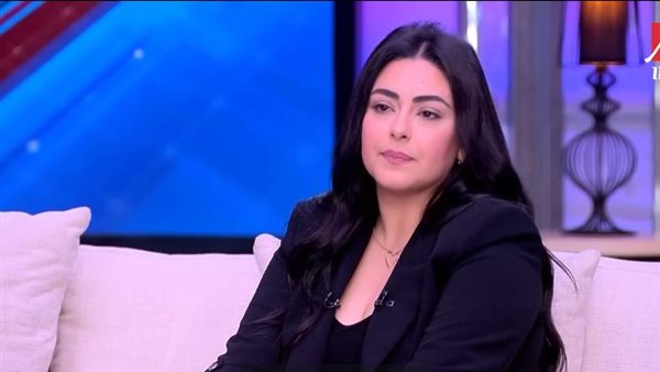 نهى عابدين تعلق على نصيحة يحيى الفخراني لها بخسارة الوزن (فيديو)