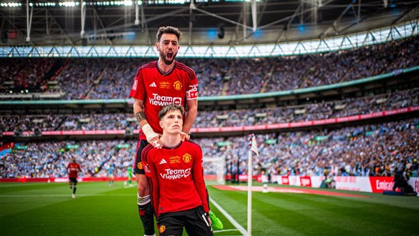 مانشستر يونايتد يهزم السيتي ويتوج بطلا لكأس الاتحاد الإنجليزي 