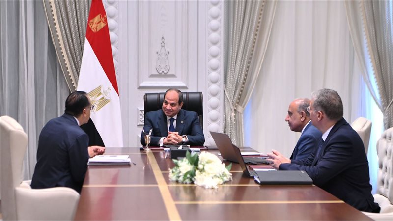 11 قرارا جمهوريا مهما و5 تكليفات رئاسية حاسمة للحكومة و10 رسائل طمأنة للمصريين 11 قرارا جمهوريا مهما و5 تكليفات رئاسية حاسمة للحكومة و10 رسائل طمأنة للمصريين