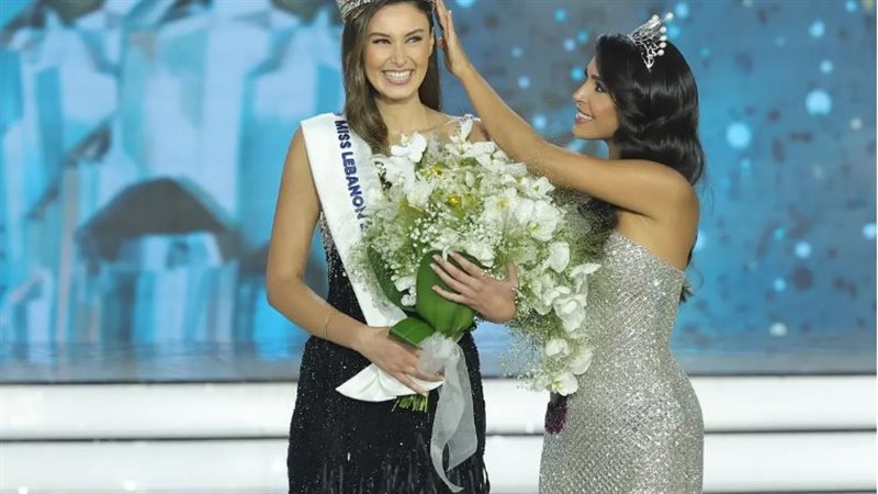 تتويج ندى كوسا ملكة جمال لبنان 2024 (صور)