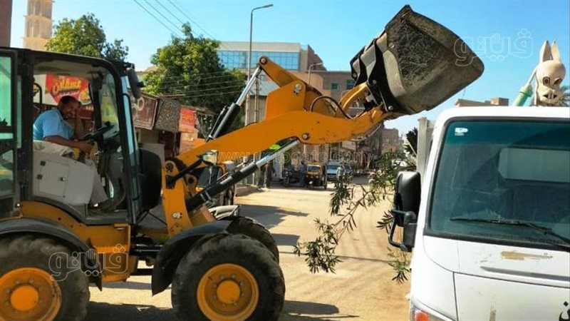 رفع 370 طن مخلفات في حملات نظافة بأسوان (صور) رفع 370 طن مخلفات في حملات نظافة بأسوان (صور)