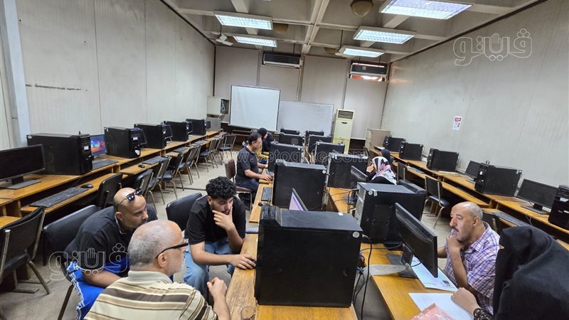 السيستم لا يعترف بقرار المحافظ، مدرسة ثانوي بالشرقية ترفض النزول بالحد الأدنى للتنسيق