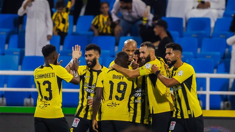 الدوري السعودي، اتحاد جدة يخطف فوزا قاتلا من التعاون 2-1
