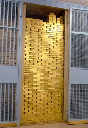 In kalifornien ist seit dem gold rush leider kein edelmetall mehr zu finden. Fort Knox Conundrum: China Claims Fake Gold Bars Are From