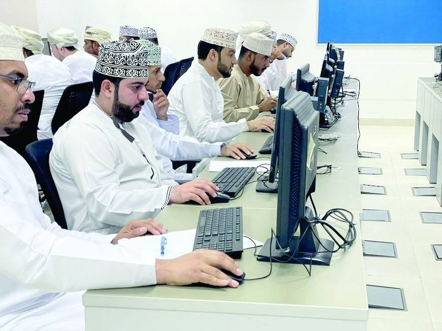 الإعلان عن توفر 101 وظيفة ضمن مبادرة دعم الأجور الإعلان عن توفر 101 وظيفة ضمن مبادرة دعم الأجور