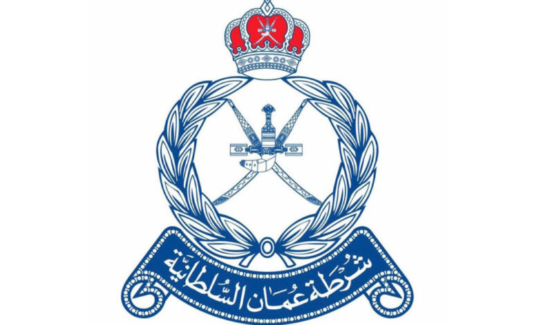 الخميس والجمعة .. منع وقوف المركبات على جانبي الطريق لشارع السلطان قابوس
