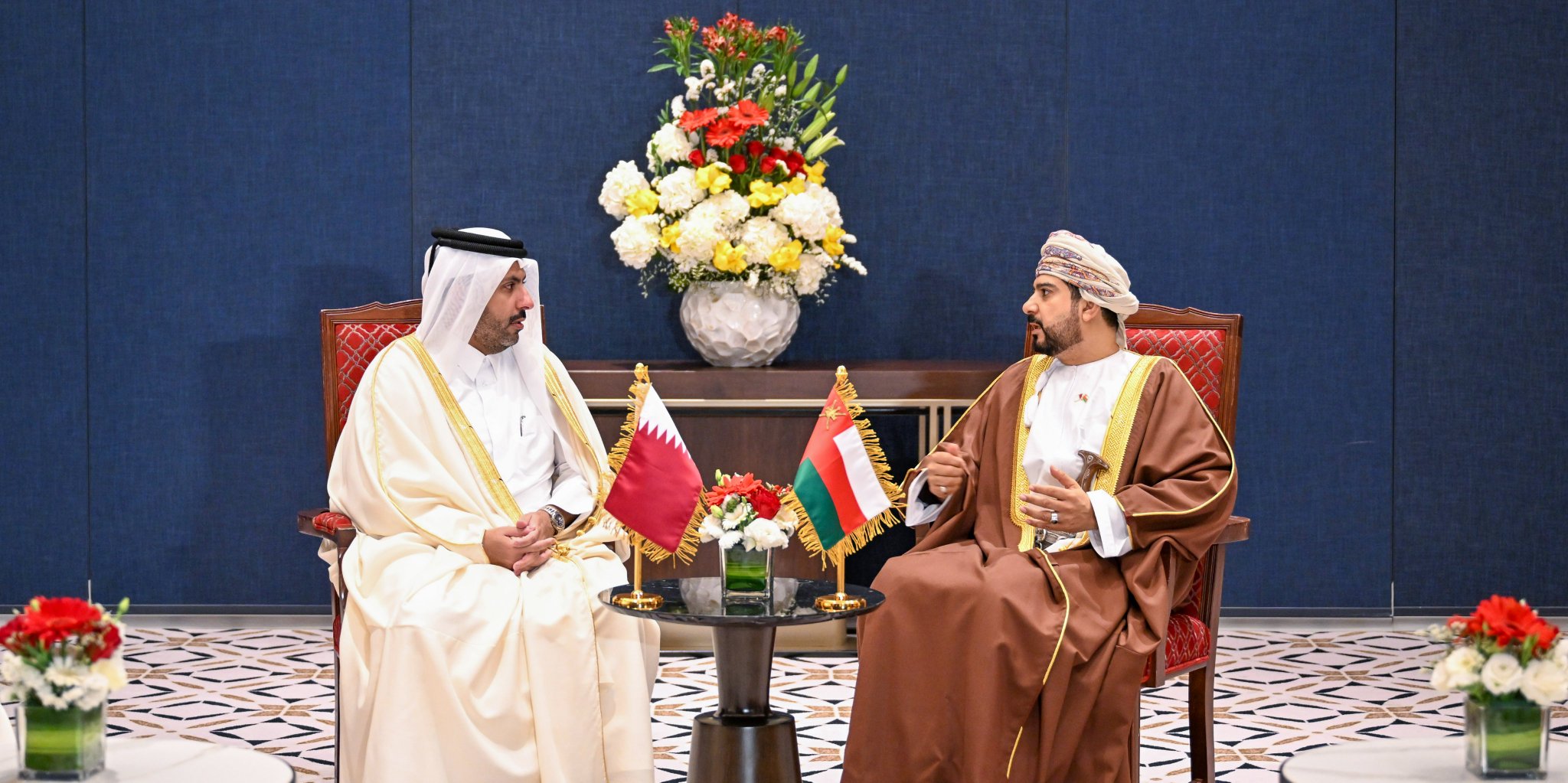 سلطنة عمان وقطر تبحثان تنمية الاستثمارات وزيادة التبادل التجاري سلطنة عمان وقطر تبحثان تنمية الاستثمارات وزيادة التبادل التجاري
