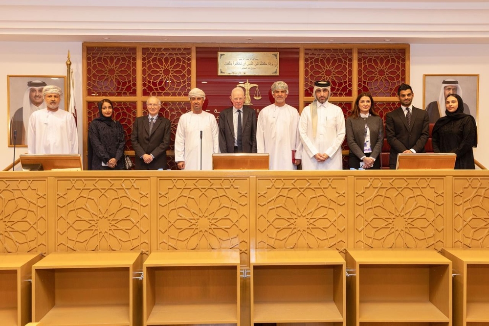 سلطنة عُمان وقطر تستعرضان الممارسات الرائدة في مجال المنازعات التجارية
