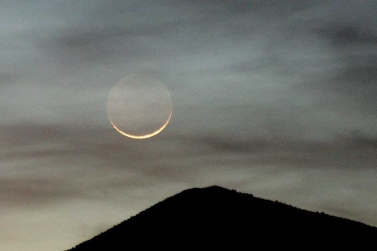9 دول عربية تعلن الجمعة أول أيام عيد الفطر
