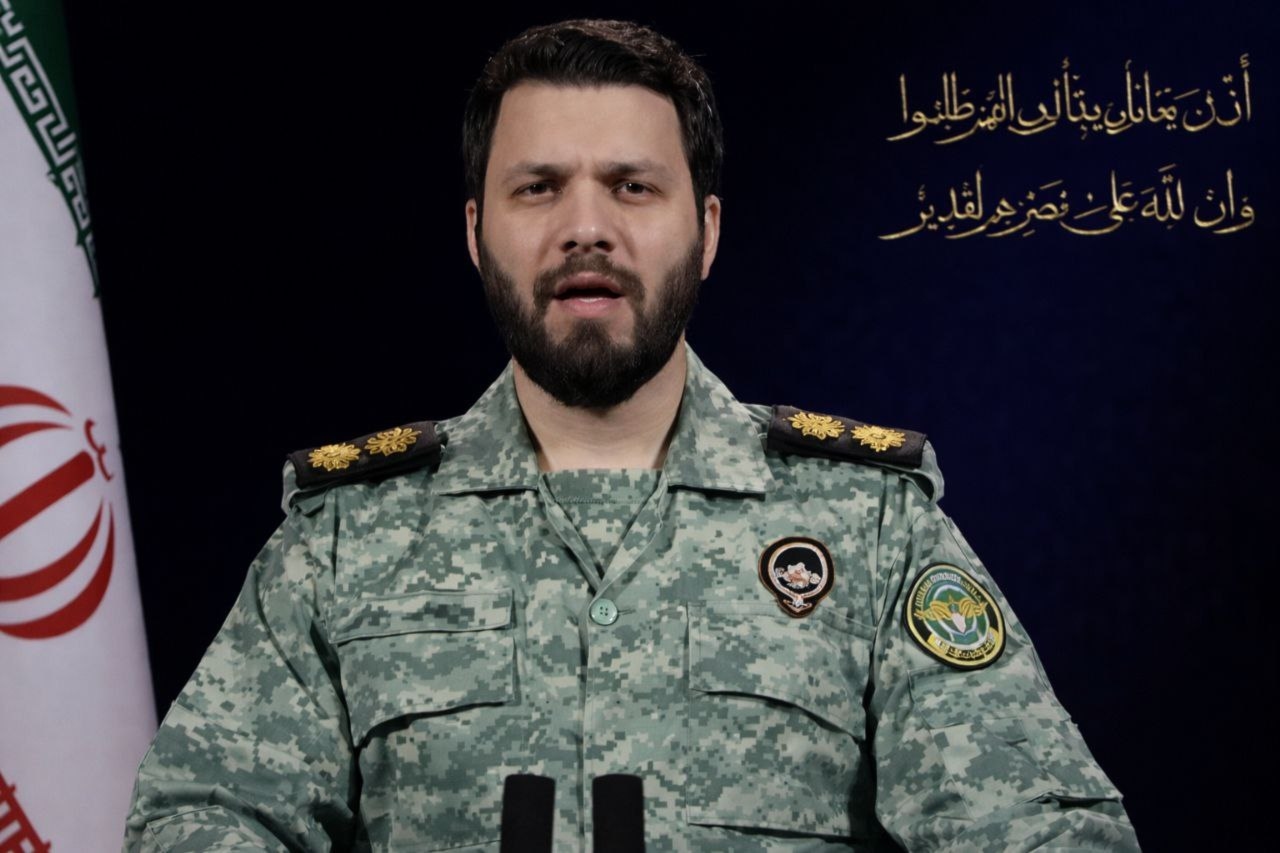 مقر خاتم الأنبياء: أمريكا تتفاوض مع نفسها
