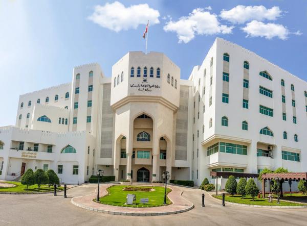 قرارات جديدة بشأن استيراد الطيور الحية والقشريات