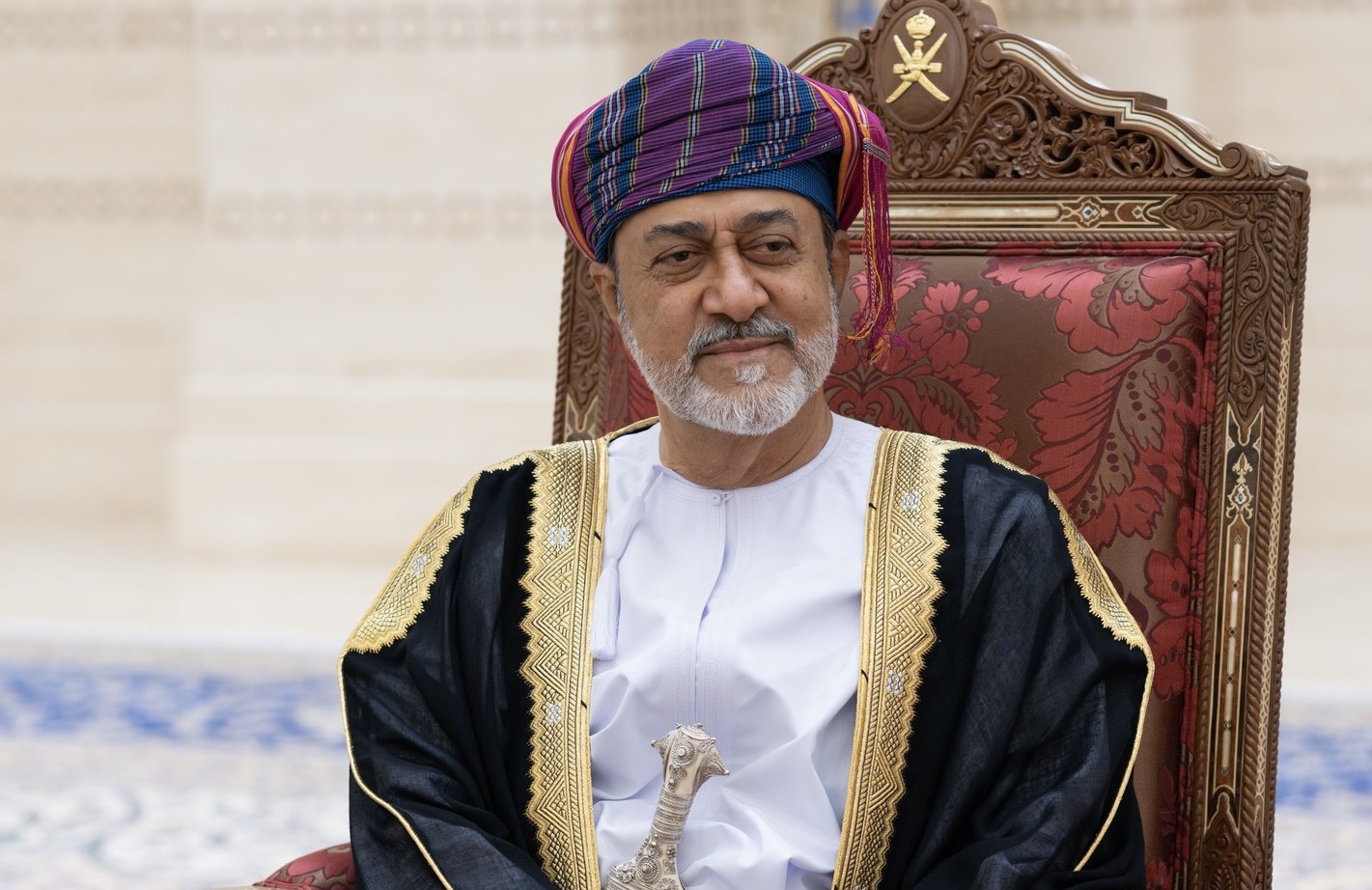 جلالة السلطان المعظم يبعث برقيتي تهنئة جلالة السلطان المعظم يبعث برقيتي تهنئة