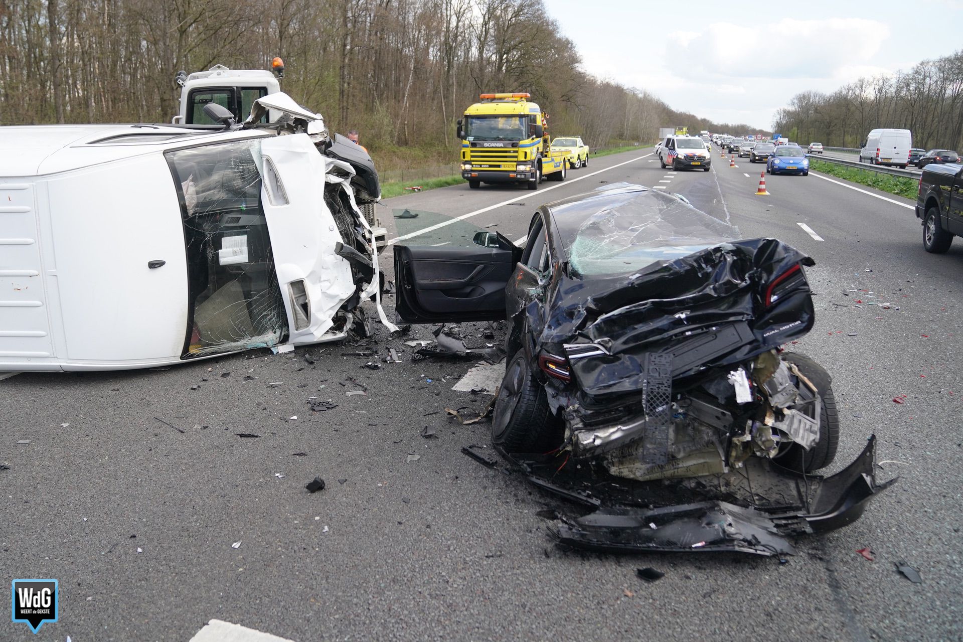 pics Ongeluk A2 Vandaag Limburg ravage bij ongeval op a2 bij kelpen oler