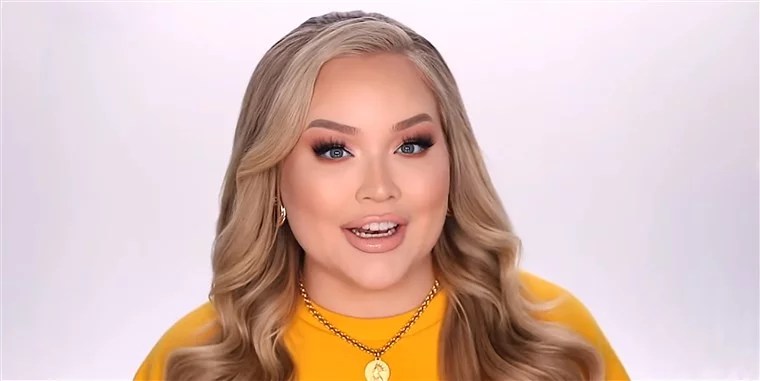 23/09/2021 · nikkie de jager is releasing a. WATCH: Famous Beauty Vlogger Nikkie Tutorials Comes Out As