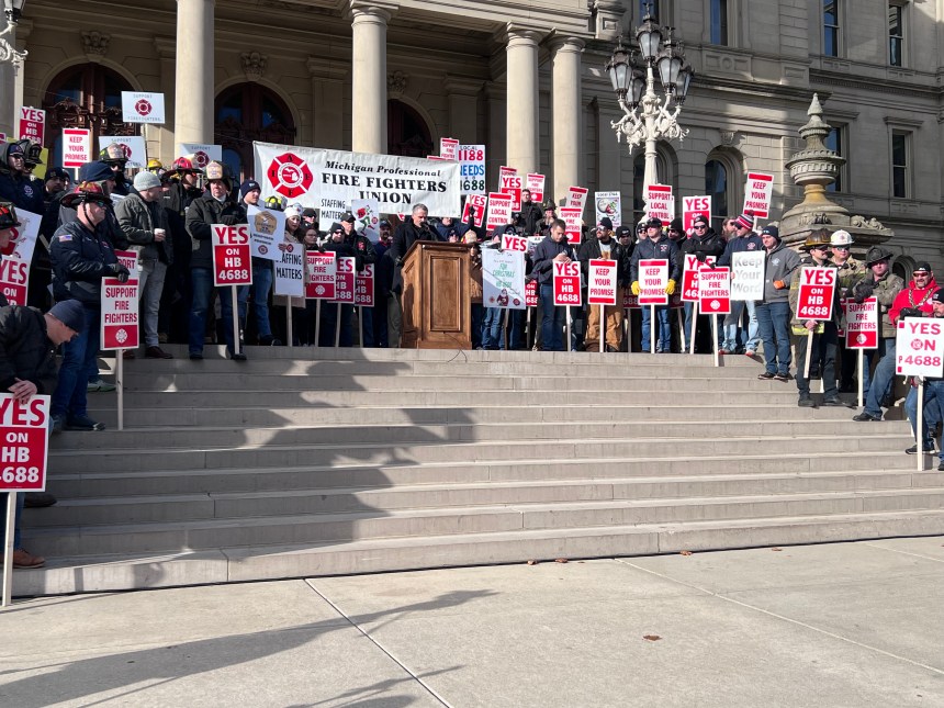 Firefighters throughout Michigan rally to extend staffing Firefighters throughout Michigan rally to extend staffing
