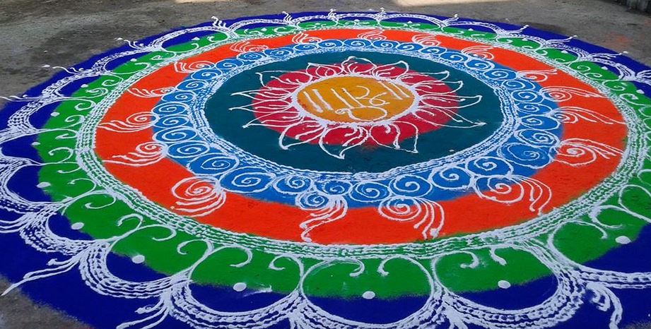 All the students studying in classes between class vi and class x selected for the. Rangoli : An Ancient Practice - Wordzz