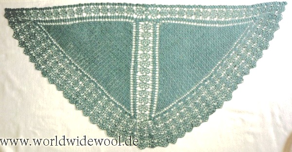 Dann noch eine grüne blätterkrone und fertig ist ihre gehäkelte ananas! Hakeln Stricken Hakeln Bis Es Nacht Wird