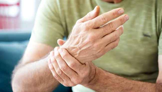 عادات يومية تحمي مفاصلك من الألم والشيخوخة المبكرة
