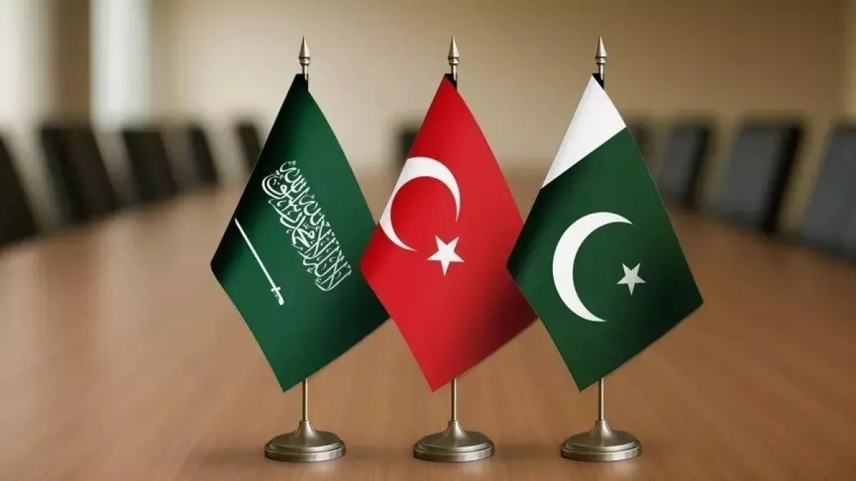 خبراء: تركيا وباكستان قد تكتفيان بالدعم العسكري والدبلوماسي للسعودية في مواجهة الحوثيين خبراء: تركيا وباكستان قد تكتفيان بالدعم العسكري والدبلوماسي للسعودية في مواجهة الحوثيين