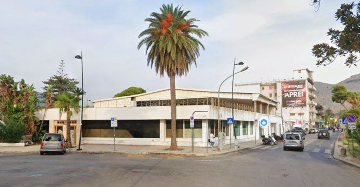 Mondello, Riapre Lo Storico Locale La Sirenetta: Cercasi Personale - Younipa - Università, Lavoro E Città 625_x_1200_jpg