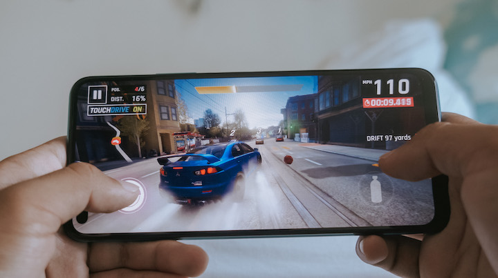 Added network fix, thx @qingfeng 8. Infinix Note 8 Review
