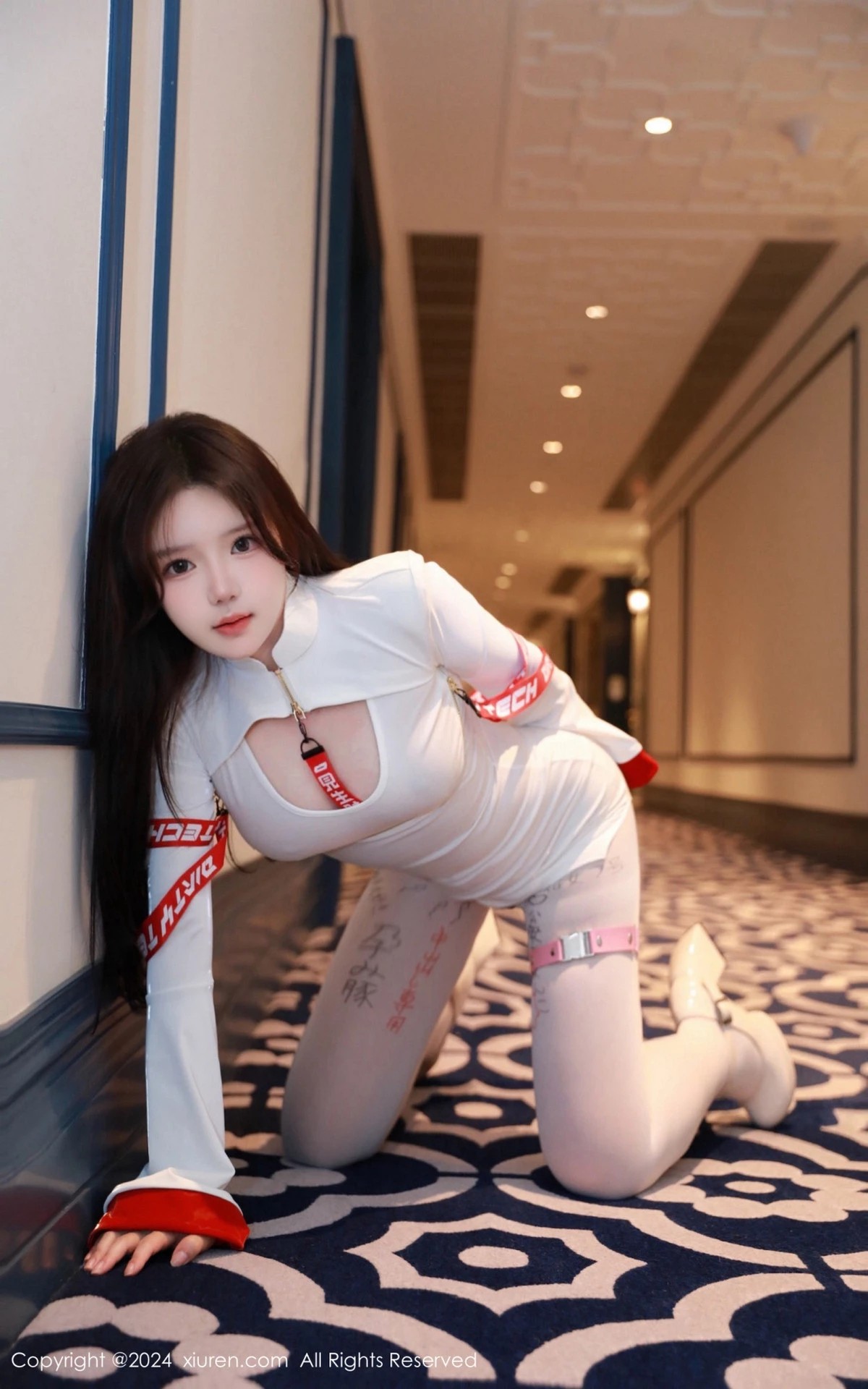 [XiuRen秀人网]第8258期小薯条写真(1)